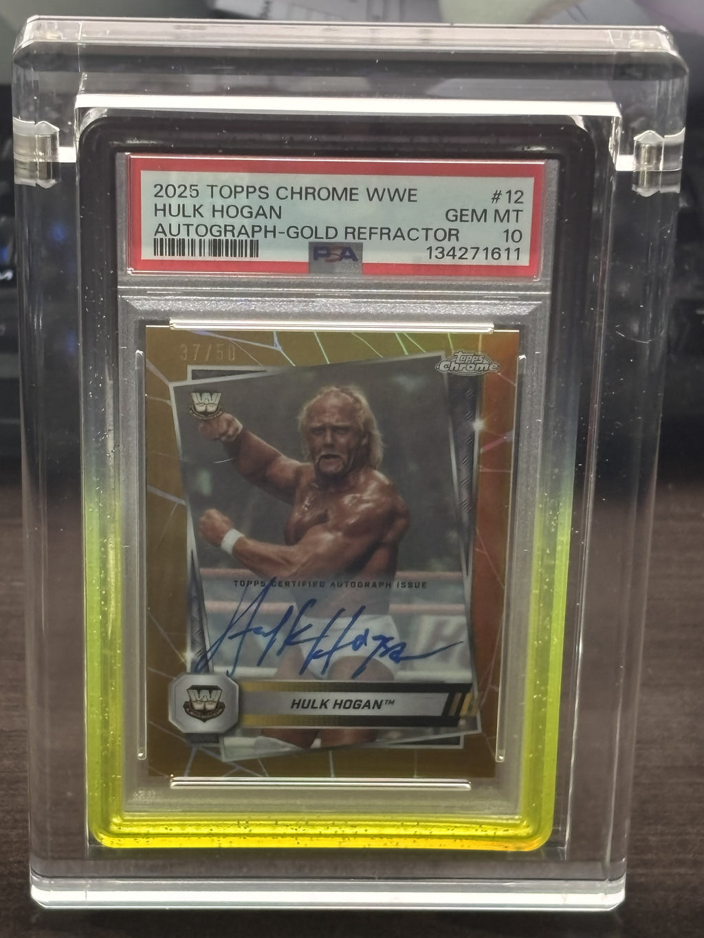 PSA Graded Card Acrylic Magnetic Display Case