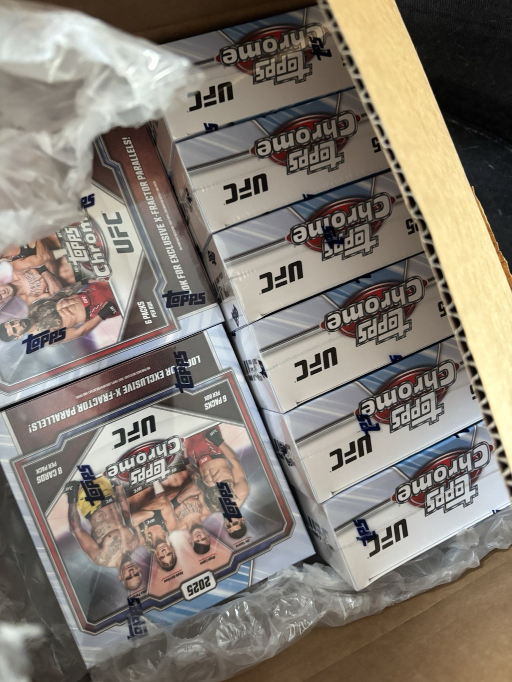 2025 Topps UFC Chrome Mega Box